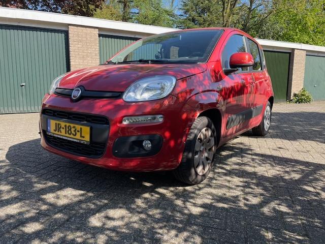 Fiat Panda 1.2 2016 Rood, Auto's, Stof, Origineel Nederlands, Handgeschakeld, Particulier