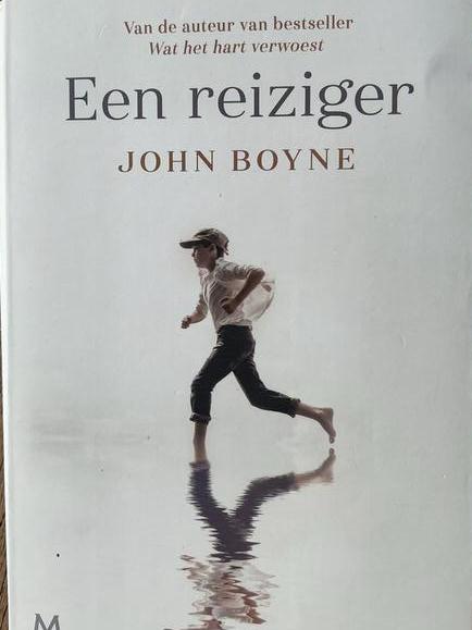 Een reiziger - John Boyne (Roman), Boeken, Ophalen of Verzenden, Gelezen, Nederland