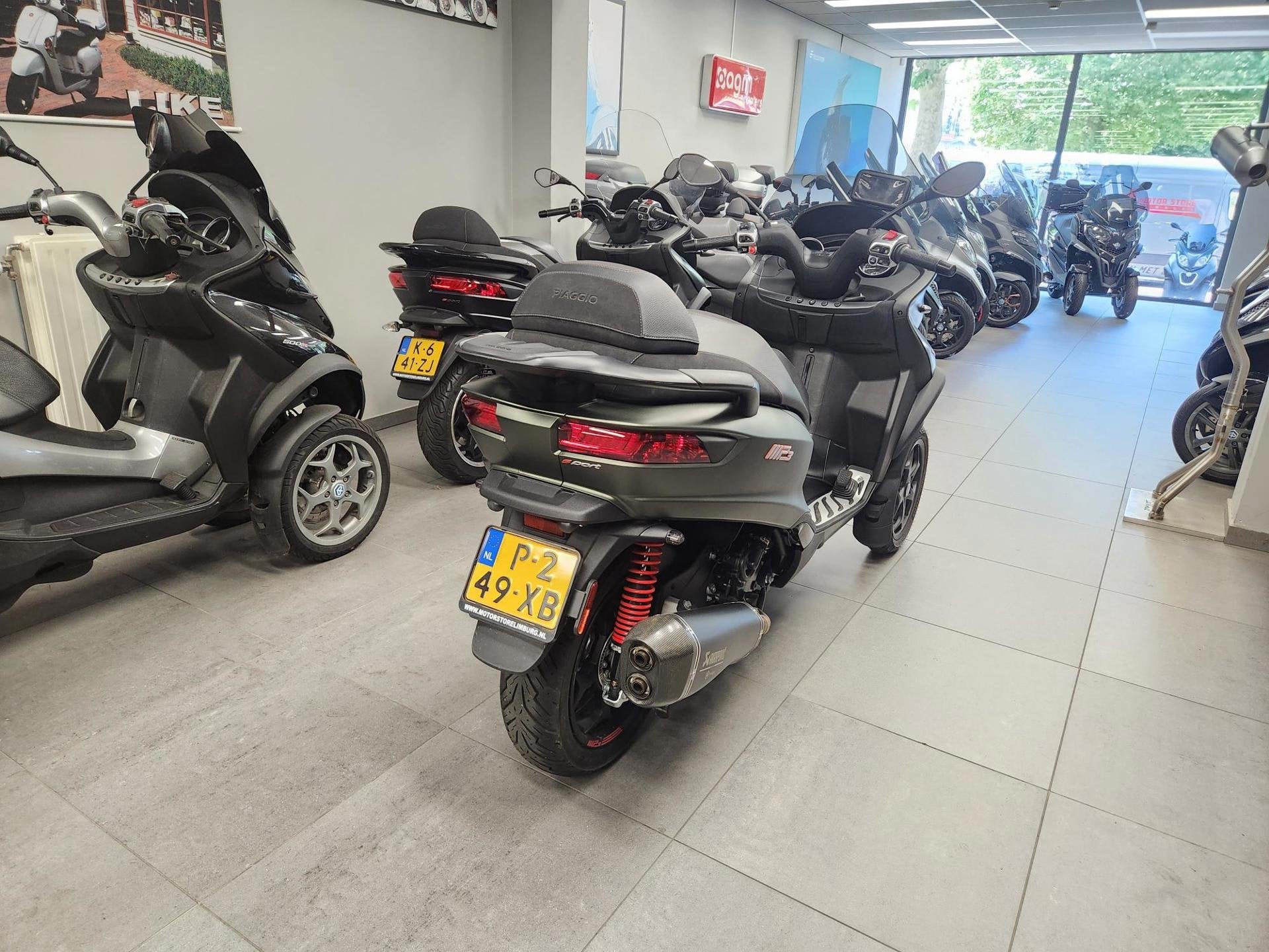 Piaggio MP3 500 ABS ASR VOL OPTIES RIJKLAAR GARANTIE, Bedrijf, Overig, Mauritslaan, 110
6161HZ  GELEEN, NL, Info@motorstorelimburg.nl