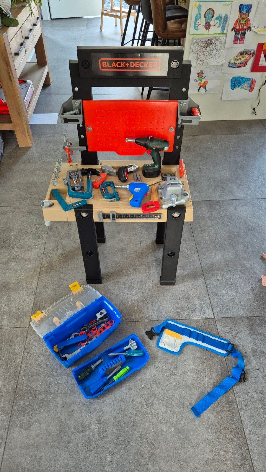 Black+Decker Werkbank met gereedschap en accessoires, Ophalen, Gebruikt, Bouwen