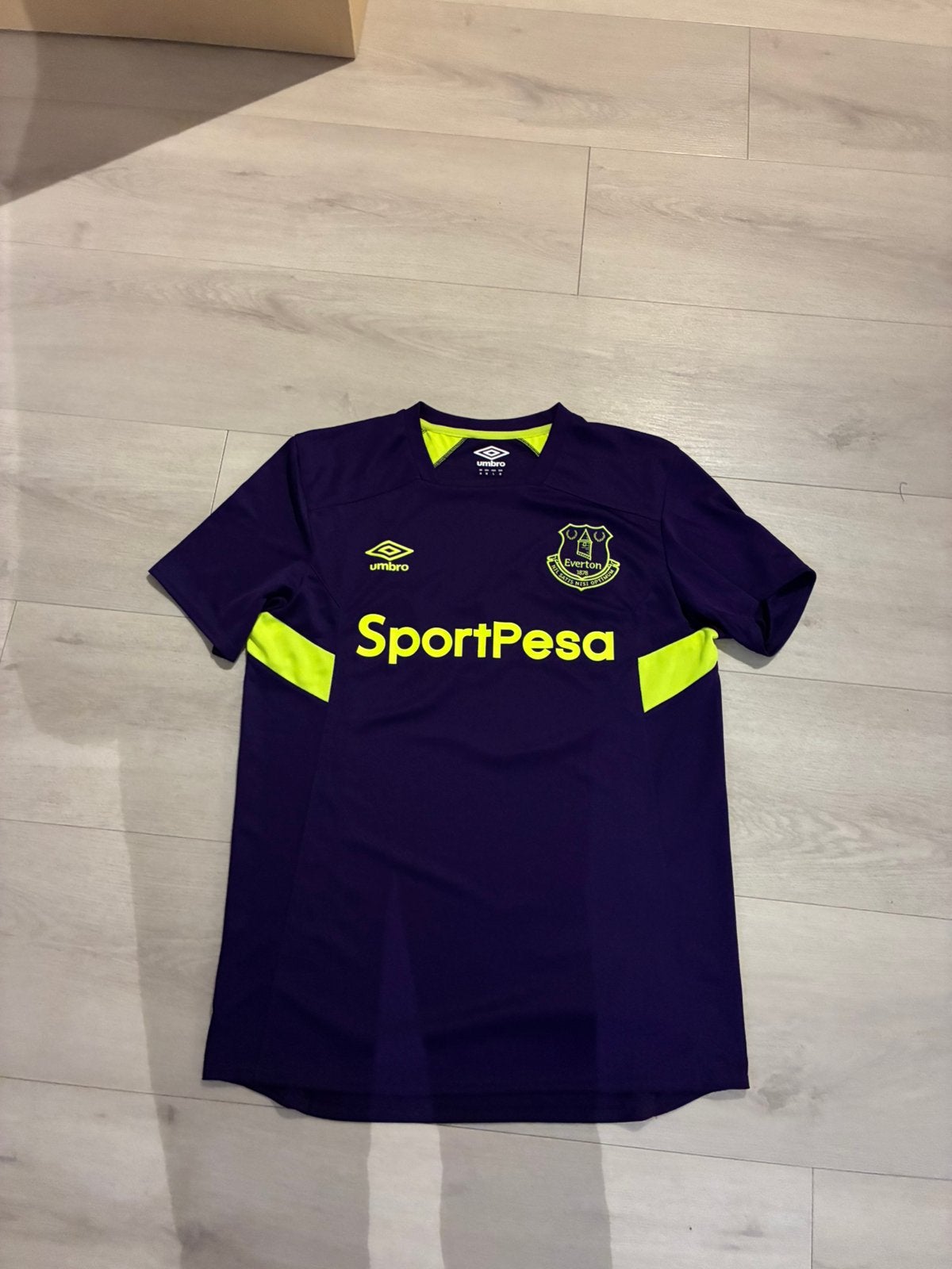 Origineel Everton shirt maat M, Maat M, Verzenden, Zo goed als nieuw, Shirt