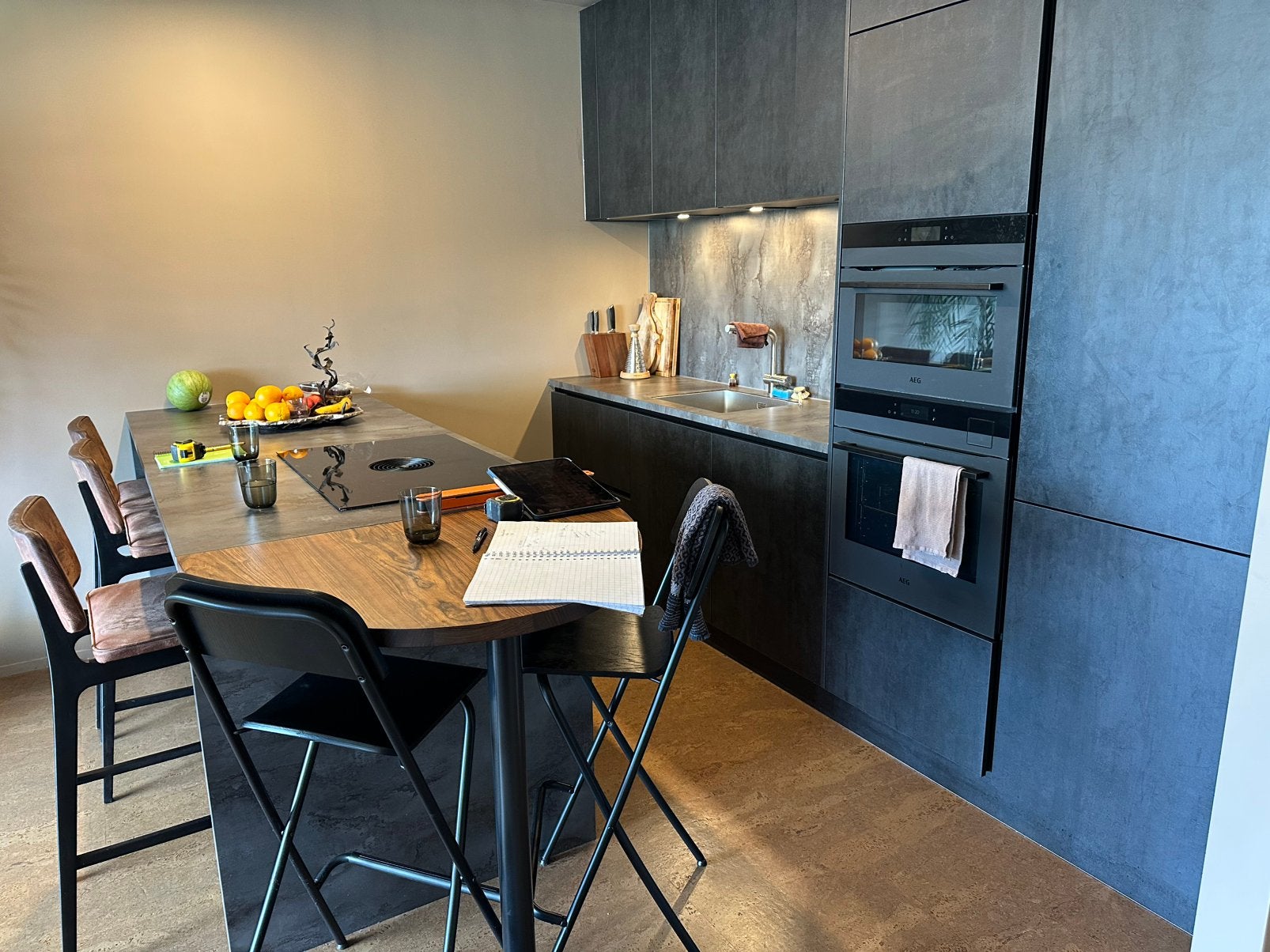 Keuken 2 jaar jong na 21 juli beschikbaar, Huis en Inrichting, Keuken | Complete keukens, Ophalen, Zo goed als nieuw