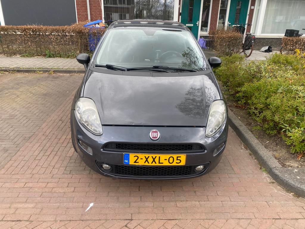 Fiat Punto 0.9 Twinair 74KW 5DR 2014 Grijs, Auto's, Voorwielaandrijving, 100 pk, 49 €/maand, Origineel Nederlands