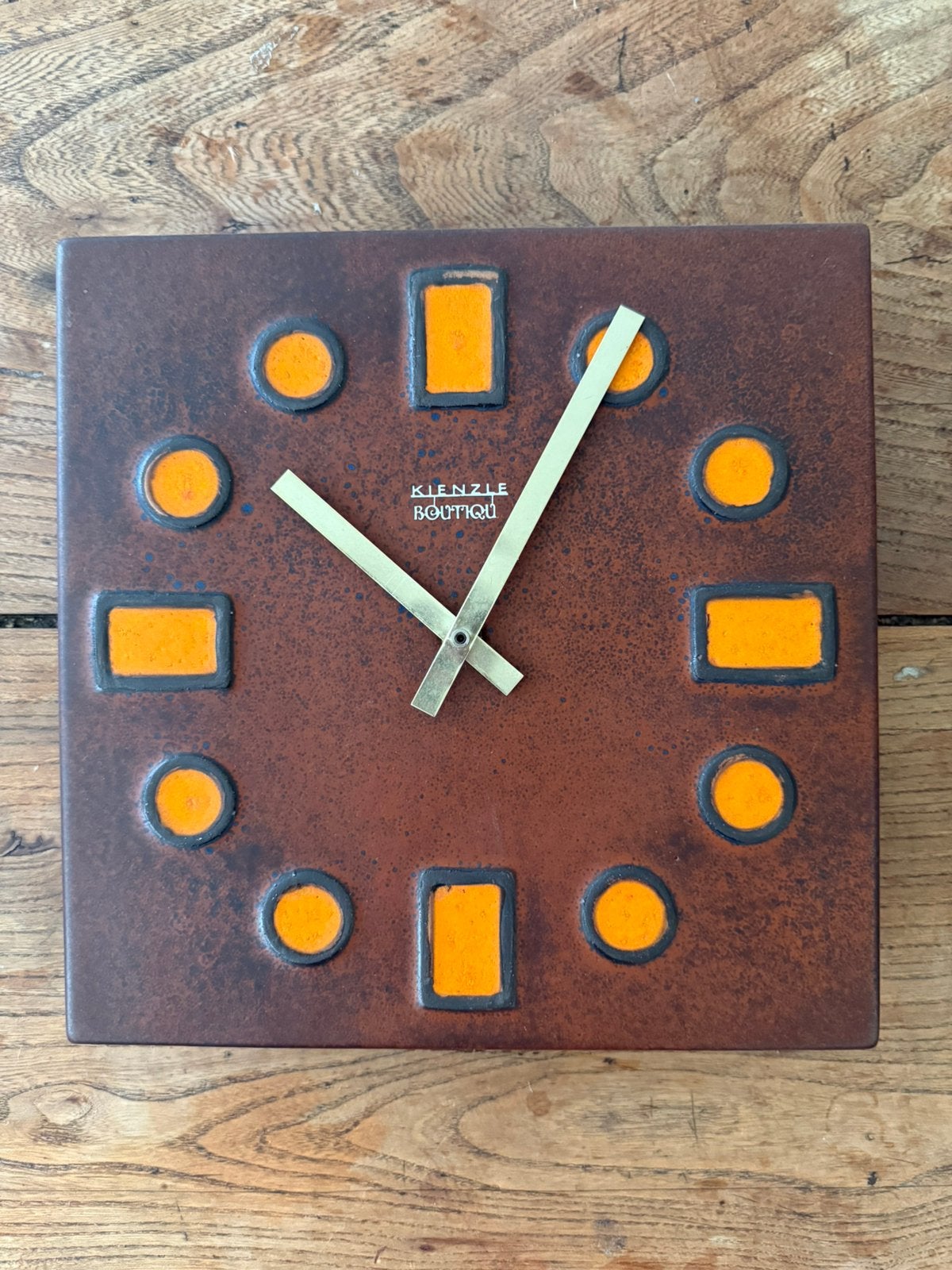 Kienzle antieke jaren 70 klok (werkend), Ophalen of Verzenden, Zo goed als nieuw, Wandklok