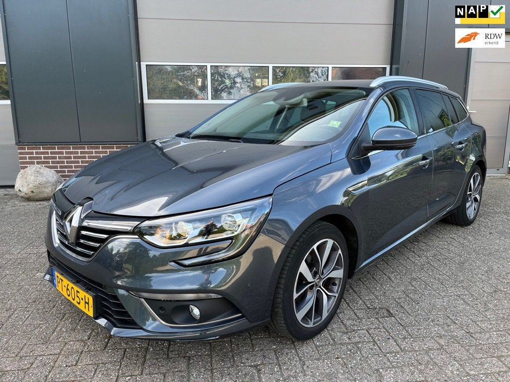 Renault Mégane Estate 1.2 TCe Bose-Massage-Camera-Trekhaak-, Auto's, Voorwielaandrijving, Gebruikt, 4 cilinders, Leder en Stof