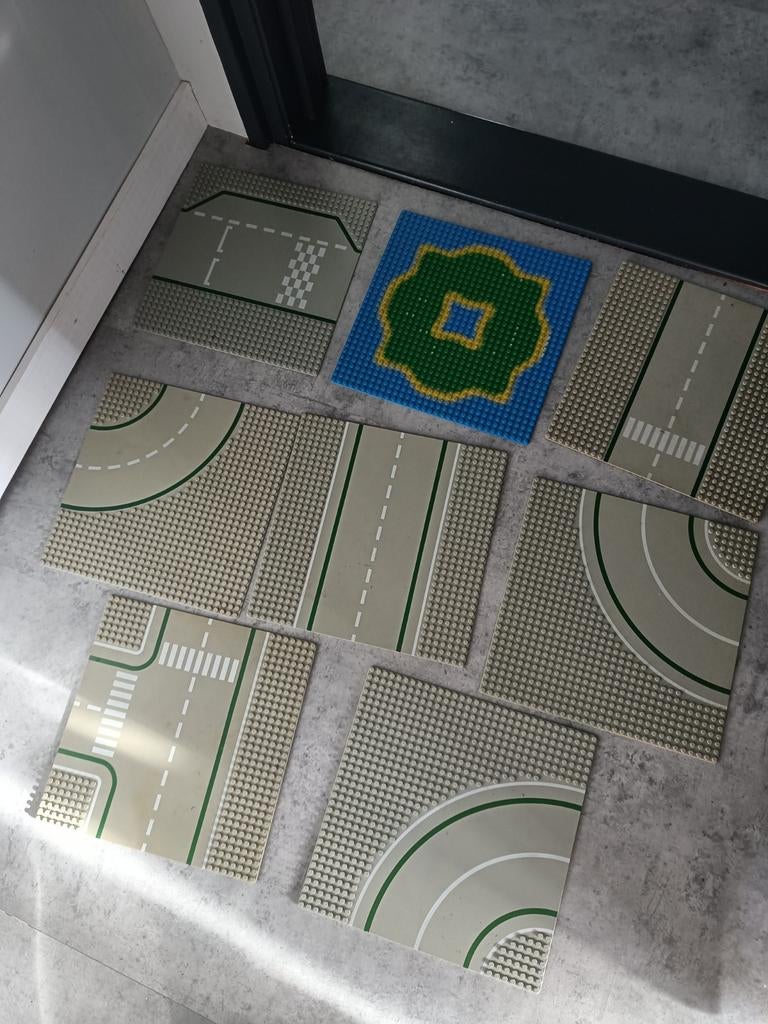 8 Lego grondplaten: wegen en eiland, Ophalen of Verzenden, Gebruikt, Grondplaat, Lego