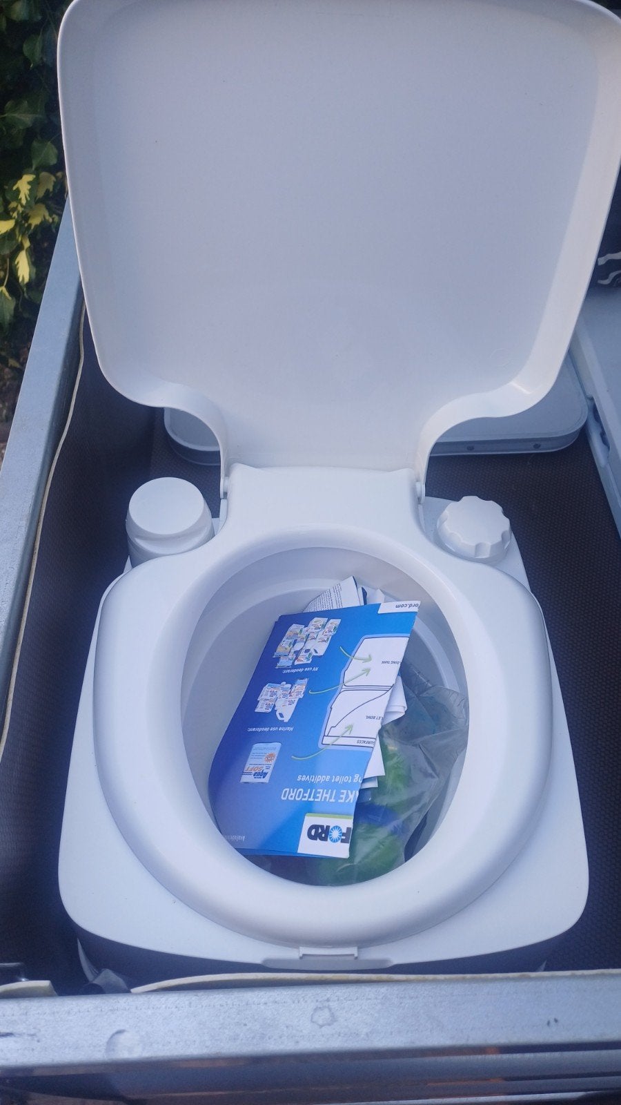 porta potti 345, Ophalen, Zo goed als nieuw