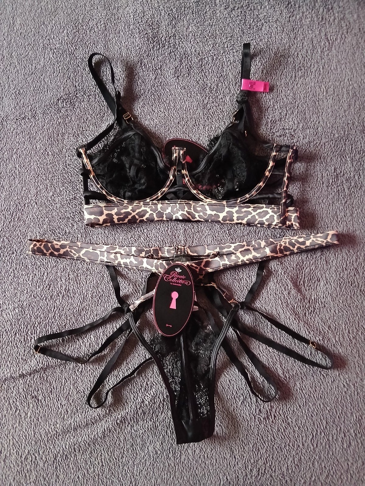 Nieuw Hunkemöller Private Collection panterprint setje, Hunkemöller, Ophalen of Verzenden, Meerkleurig, Setje