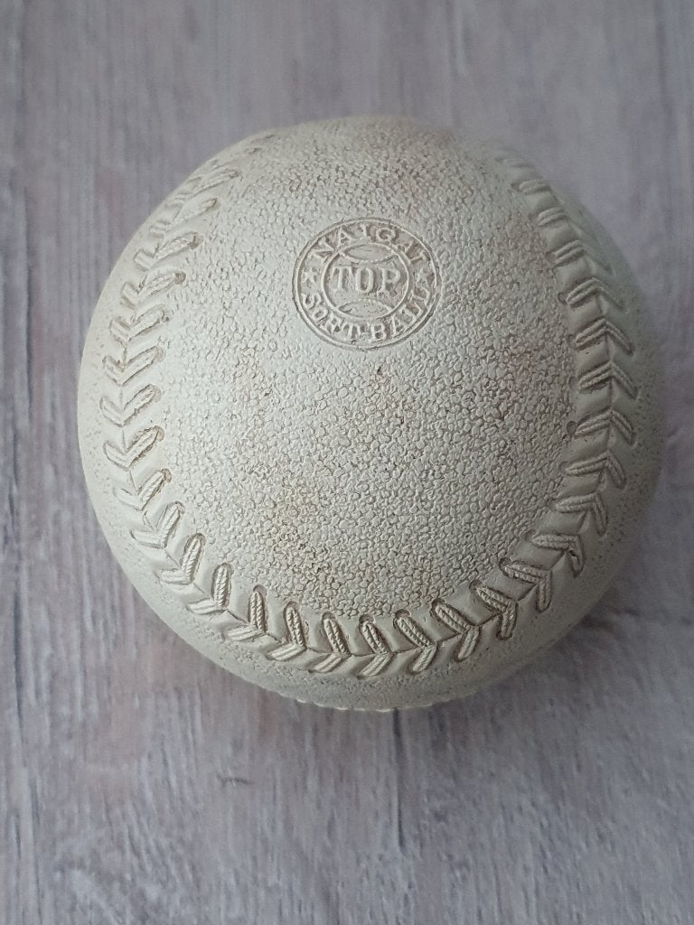 Naigai softball seize 1, Ophalen of Verzenden, Gebruikt, Softbal, Bal