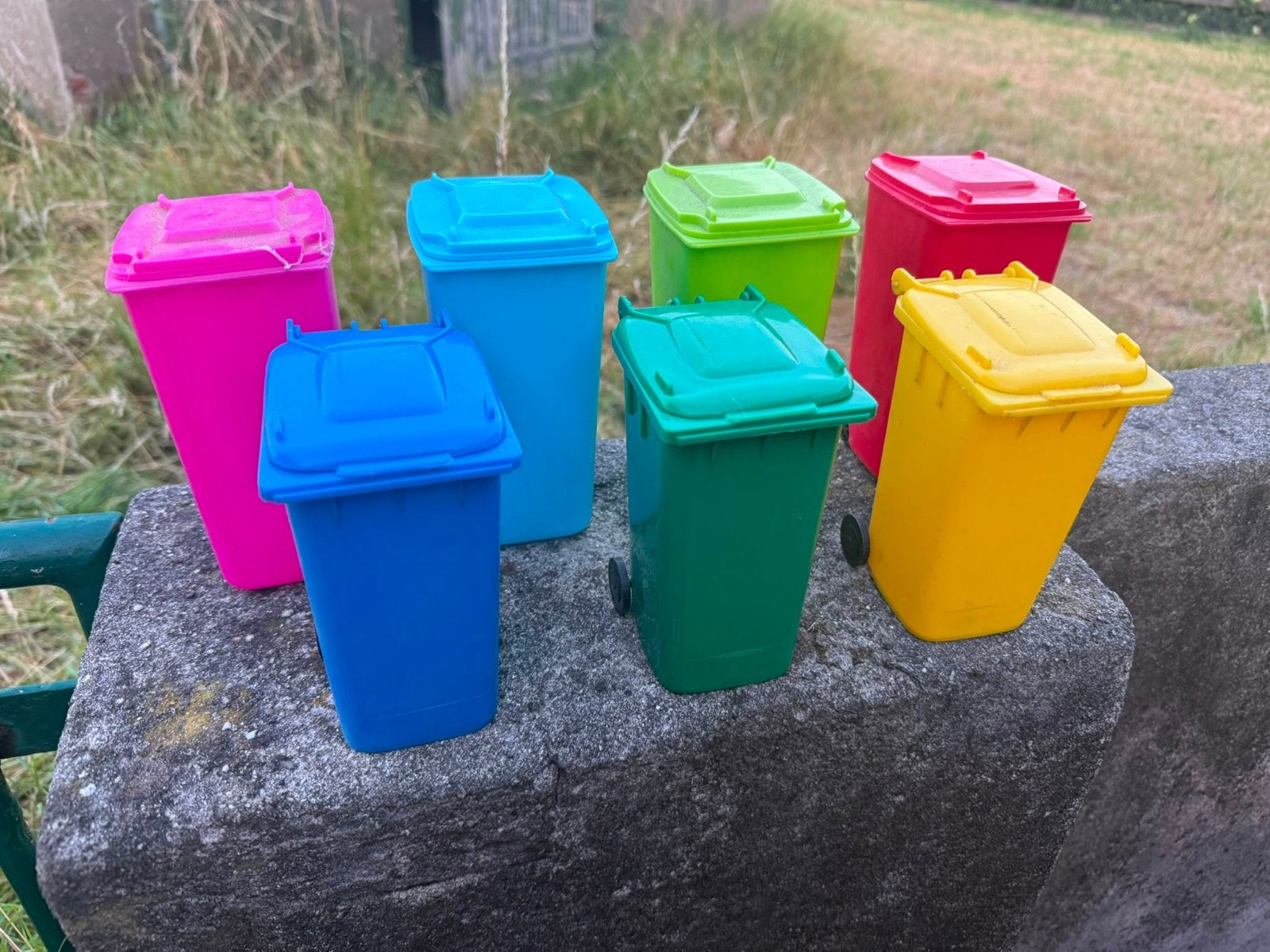 Mini afvalbakjes - diverse kleuren - decoratie/speelgoed, Huis en Inrichting, Ophalen, Kunststof, Gebruikt, Met pedaal