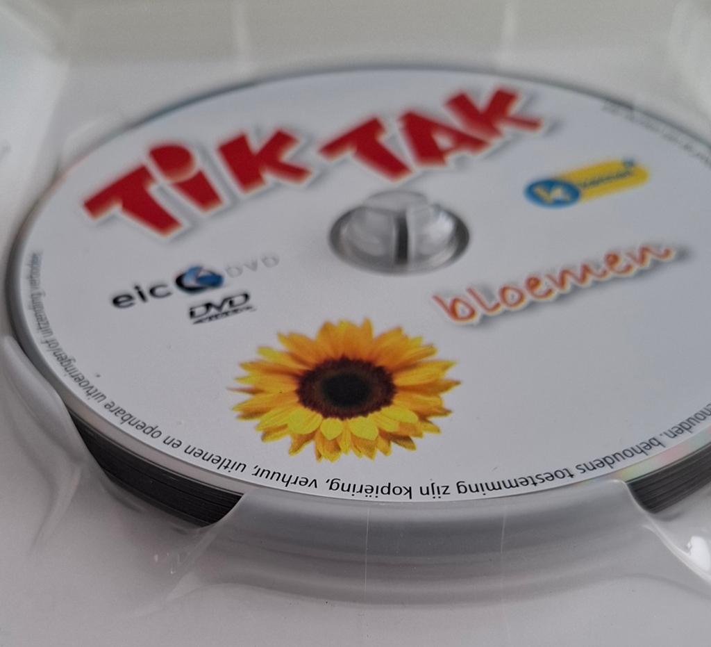 Tik Tak 6 DVD: Kleuren, Ballenvanger, De Toverhoed, Draaimo, Alle leeftijden, Ophalen of Verzenden, Zo goed als nieuw, Tv fictie