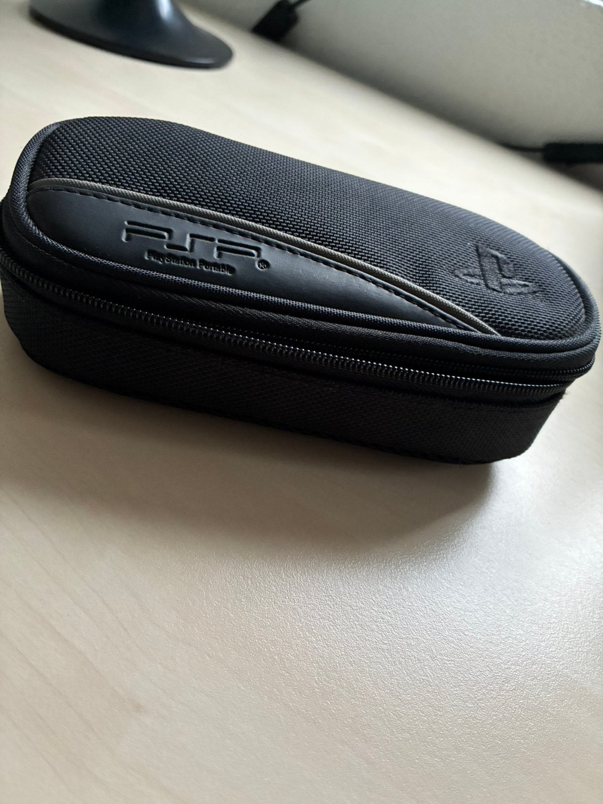 PSP hoes RDS Industries, Spelcomputers en Games, Spelcomputers | Sony PSP, Verzenden, Gebruikt, PSP
