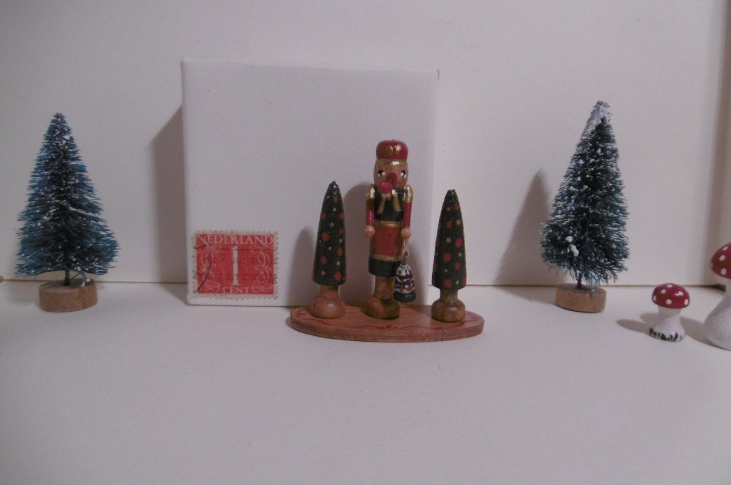 Oud houten rookmannetje miniatuur kerst Duitsland, Verzenden, Nieuw