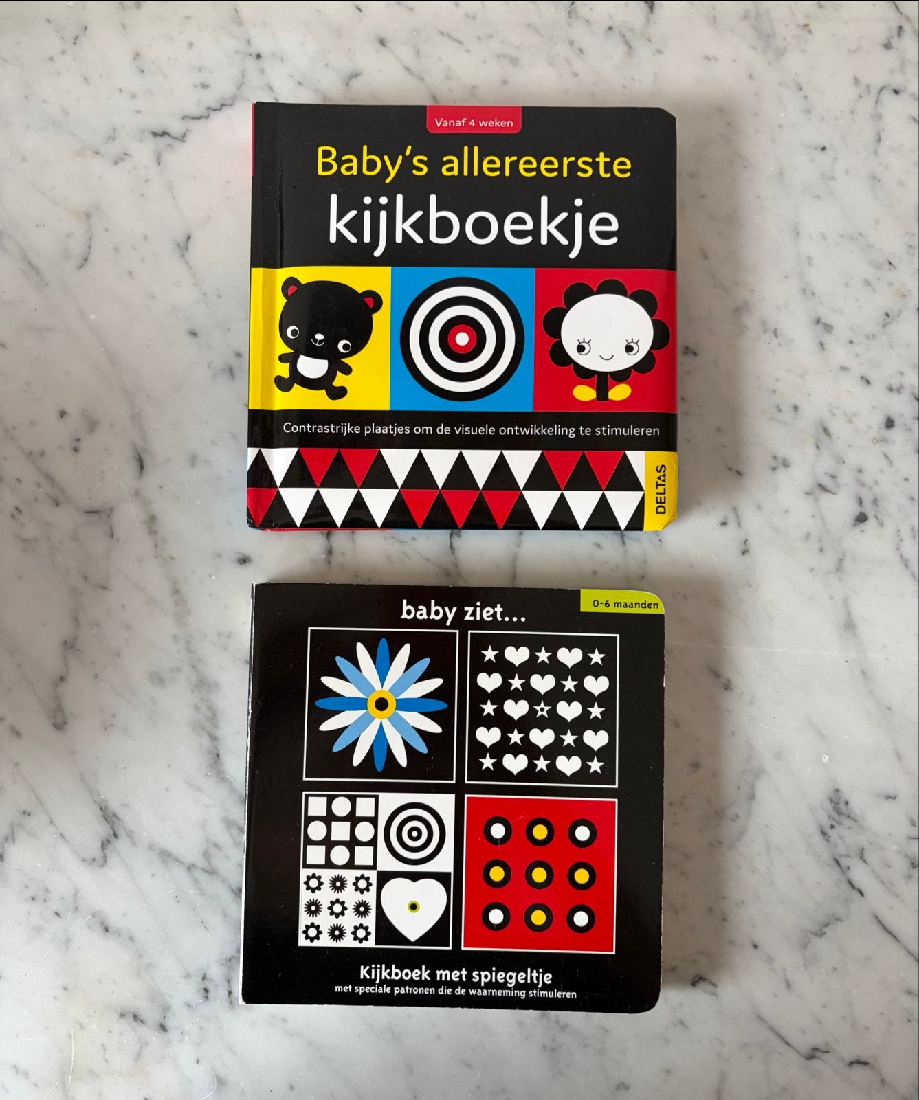 Baby's allereerste kijkboekjes - 2 stuks, Boeken, Ophalen of Verzenden, Zo goed als nieuw, Uitklap-, Voel- of Ontdekboek, 0 tot 6 maanden