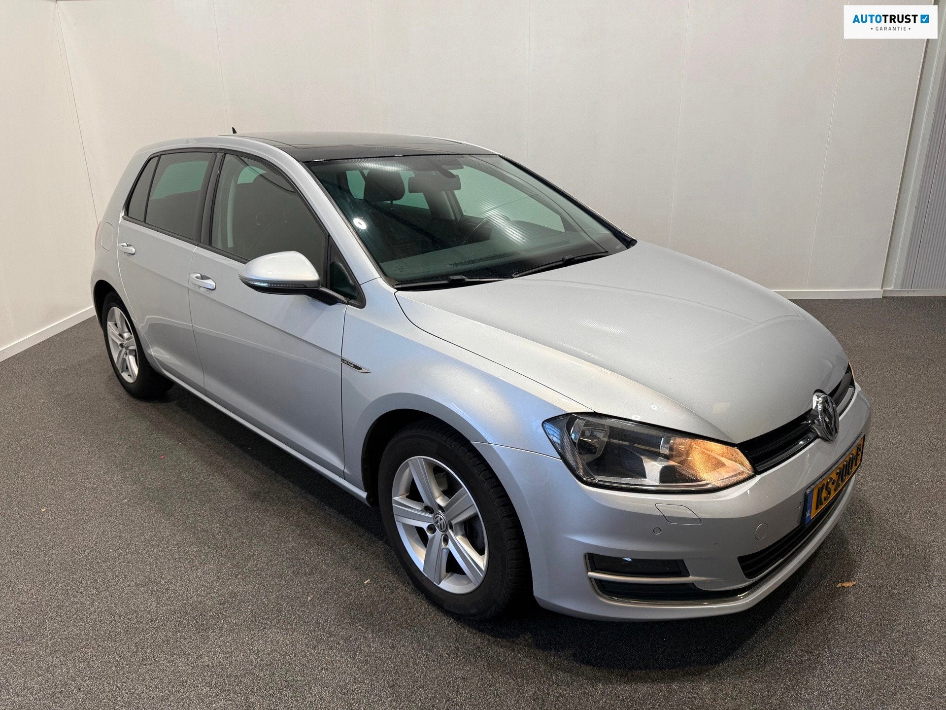 Volkswagen Golf 1.4 TSI ACT Business Edition lounge, Voorwielaandrijving, Stof, Gebruikt, 4 cilinders