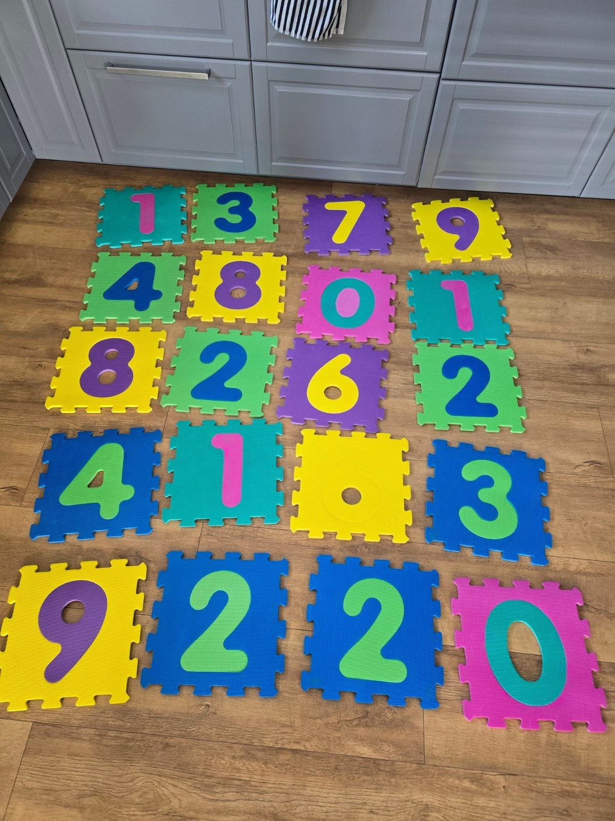 Speelmat met uitneembare cijfers - 20 stuks (30x30 cm), Ophalen of Verzenden, Zo goed als nieuw, Overige typen
