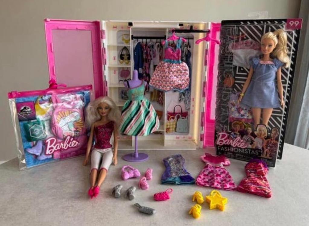Barbie poppen kleding meubels accessoires, Ophalen of Verzenden, Gebruikt, Barbie