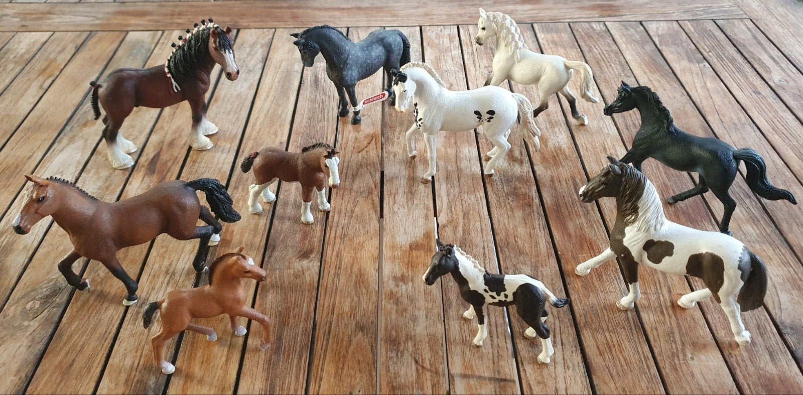 Set 10 Schleich Paarden en Veulens GRATIS VERZENDEN, Ophalen of Verzenden, Zo goed als nieuw, Paard, Beeldje of Figuurtje
