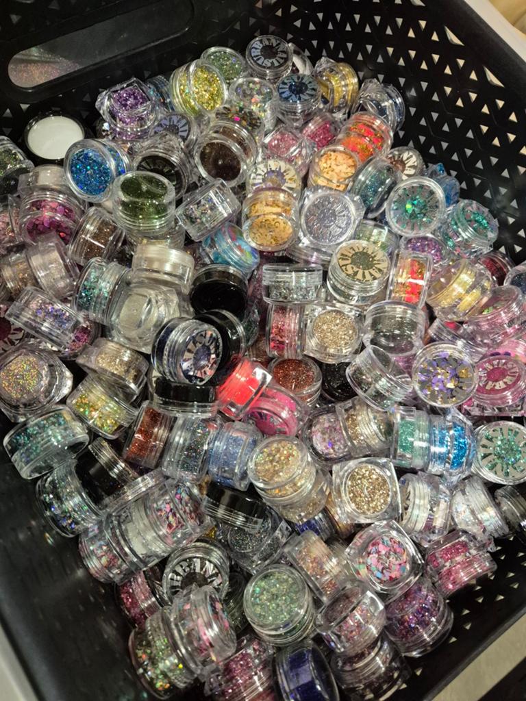 10x nieuw urban nails glitters, random pick, Overige kleuren, Nieuw, Ophalen of Verzenden, Handen en Nagels