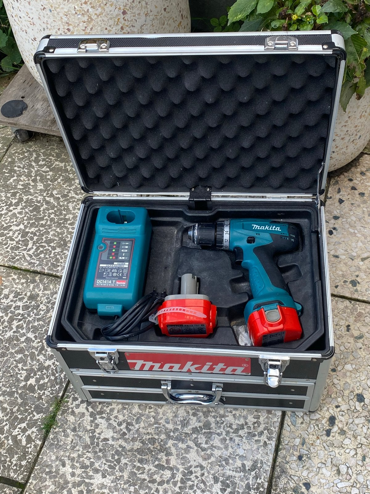 Makita Schroefmachine in handige koffer, Ophalen, Gebruikt, Boor- en Schroefmachine