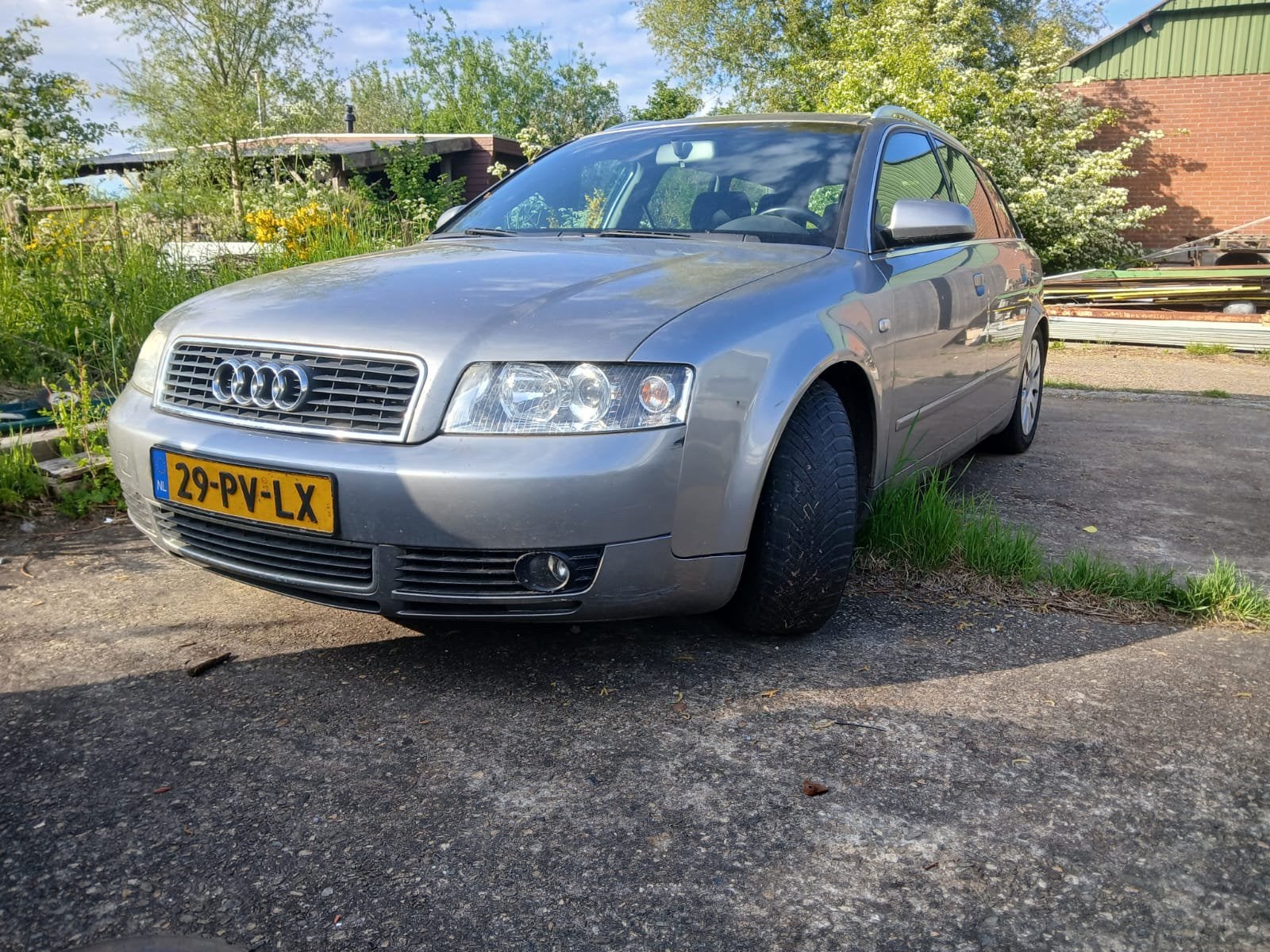 Audi A4 1.8 T Avant 120KW 2005 Grijs, Auto's, Audi, Voorwielaandrijving, 4 cilinders, A4, 163 pk