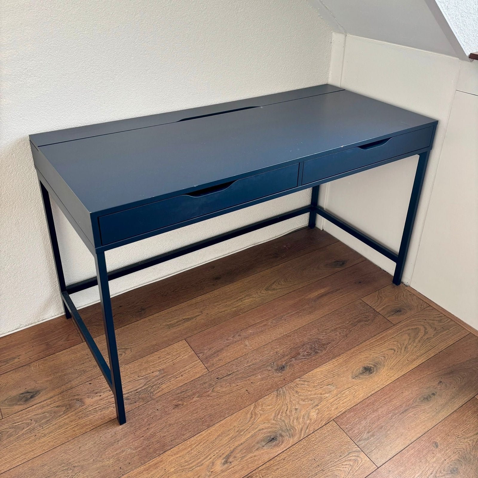 IKEA Alex  bureau donkerblauw met lades en kabelgoot, Gebruikt, Met lades, Spaanplaat of MDF, Ophalen of Verzenden
