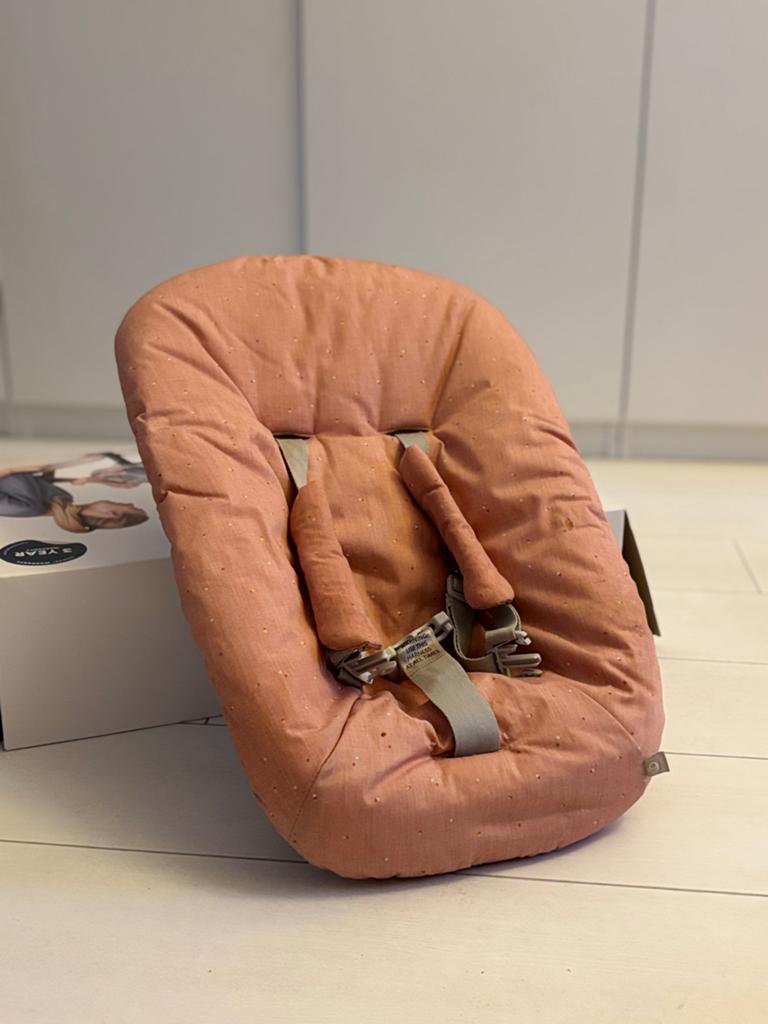 Stokke Tripp Trapp Newborn Set - Zo goed als nieuw, Kinderen en Baby's, Kinderstoelen, Ophalen of Verzenden, Zo goed als nieuw