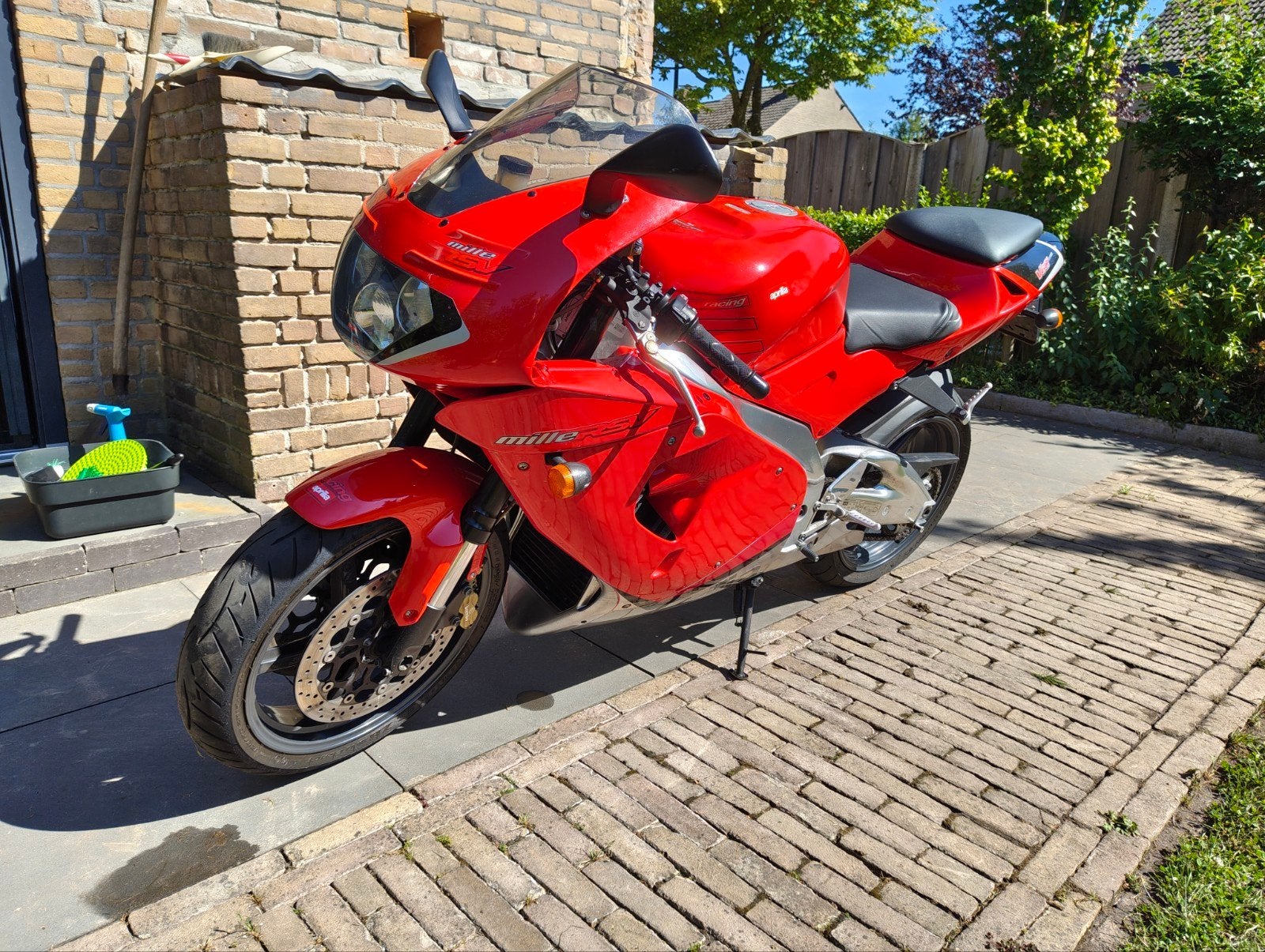 Aprilia RSV Mille, 2 cilinders, Motorrijbewijs A, Gebruikt, Super Sport