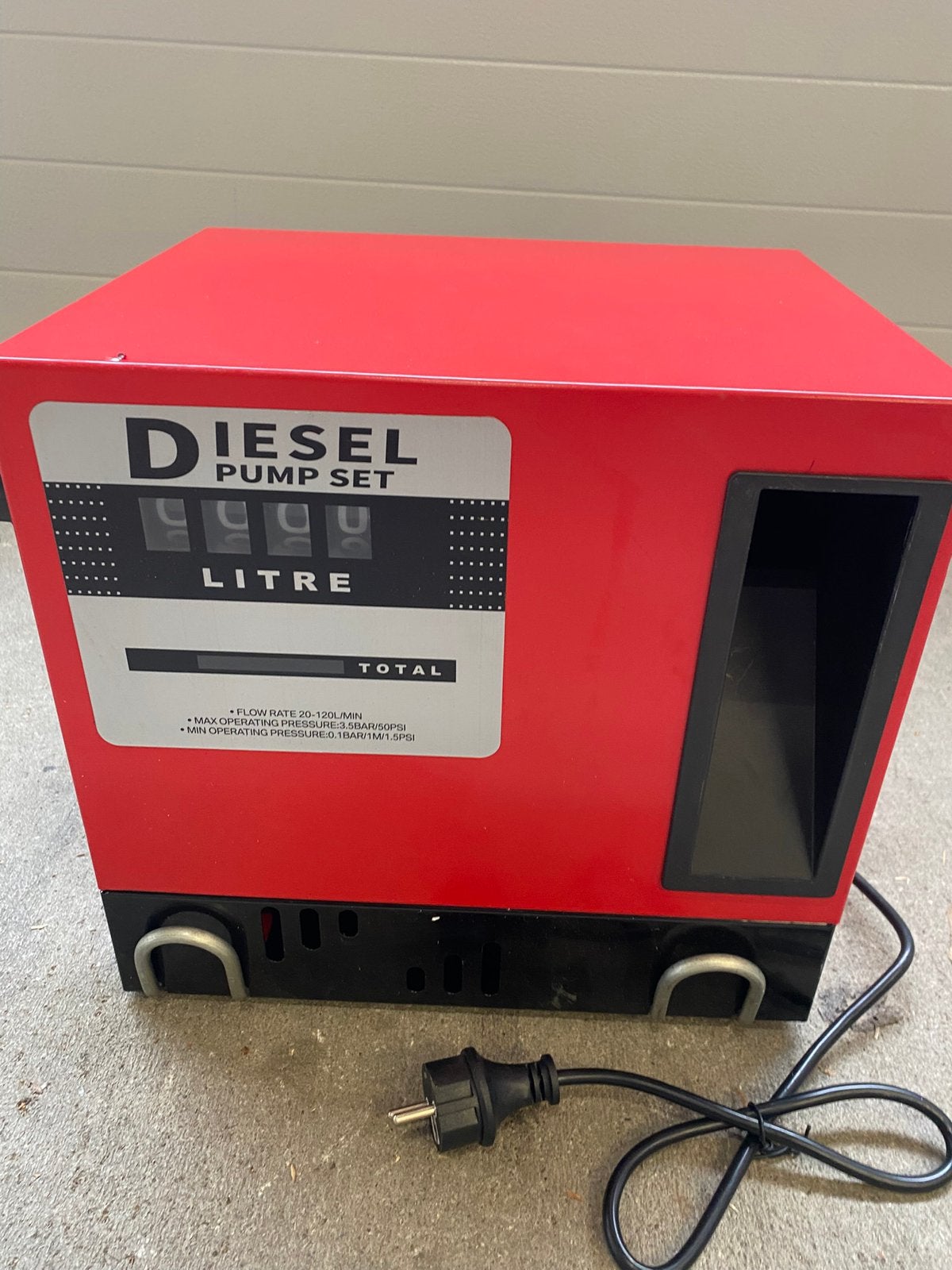 DIESELPOMP MET TELWERK EN VULPISTOOL, Ophalen of Verzenden