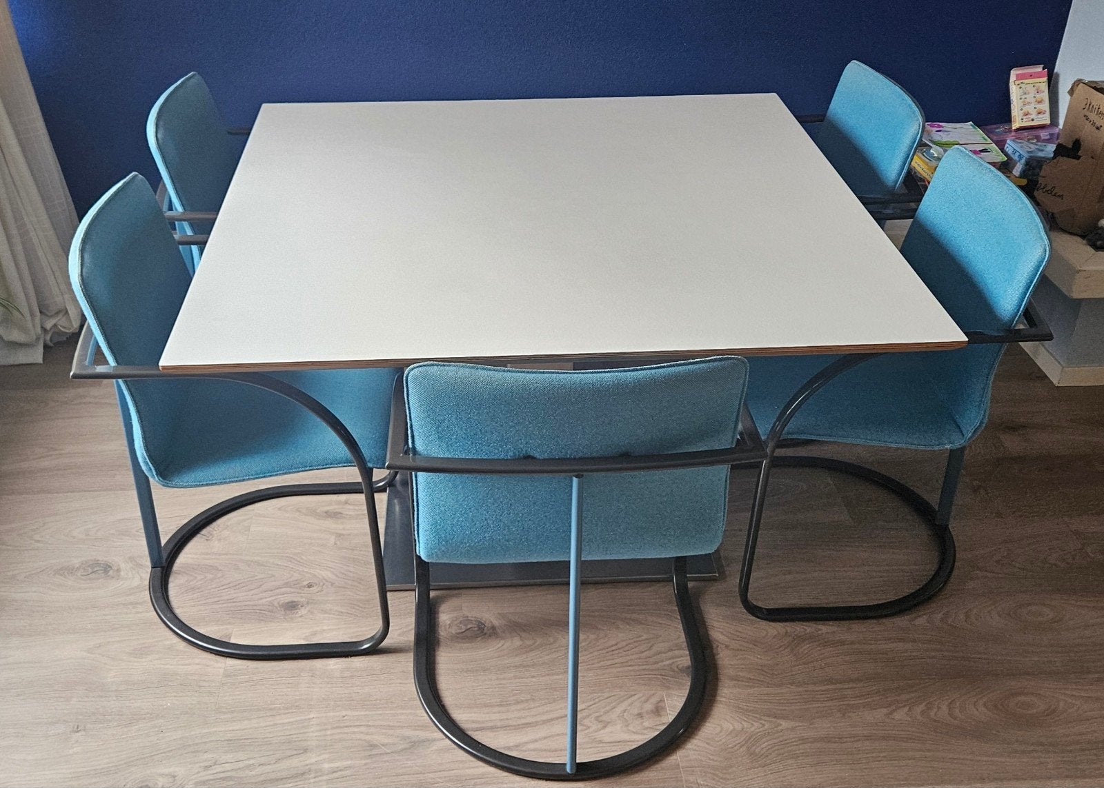 5 Design eettafel stoelen  rookvrij, Huis en Inrichting, Tafels | Salontafels, Ophalen, Rechthoekig, 50 tot 100 cm