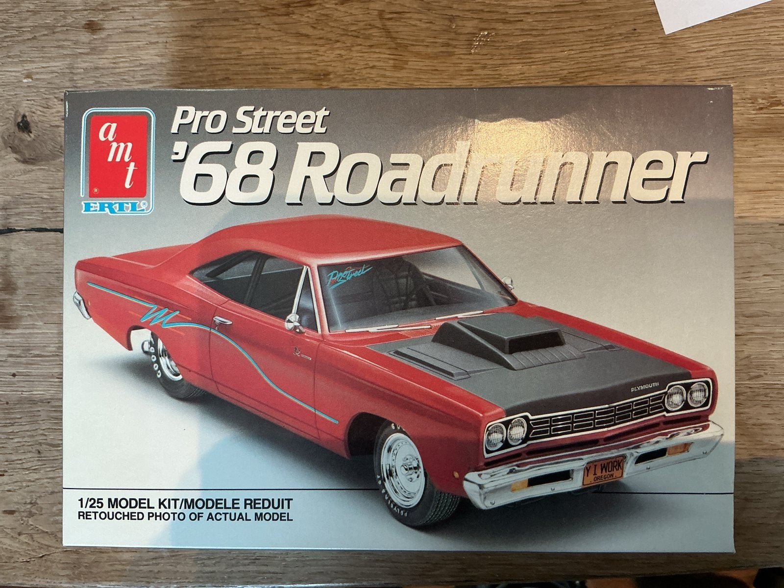 AMT Ertl Pro Street '68 Roadrunner Modelbouwkit, Hobby en Vrije tijd, Overige merken, Auto, 1:32 tot 1:50, Nieuw