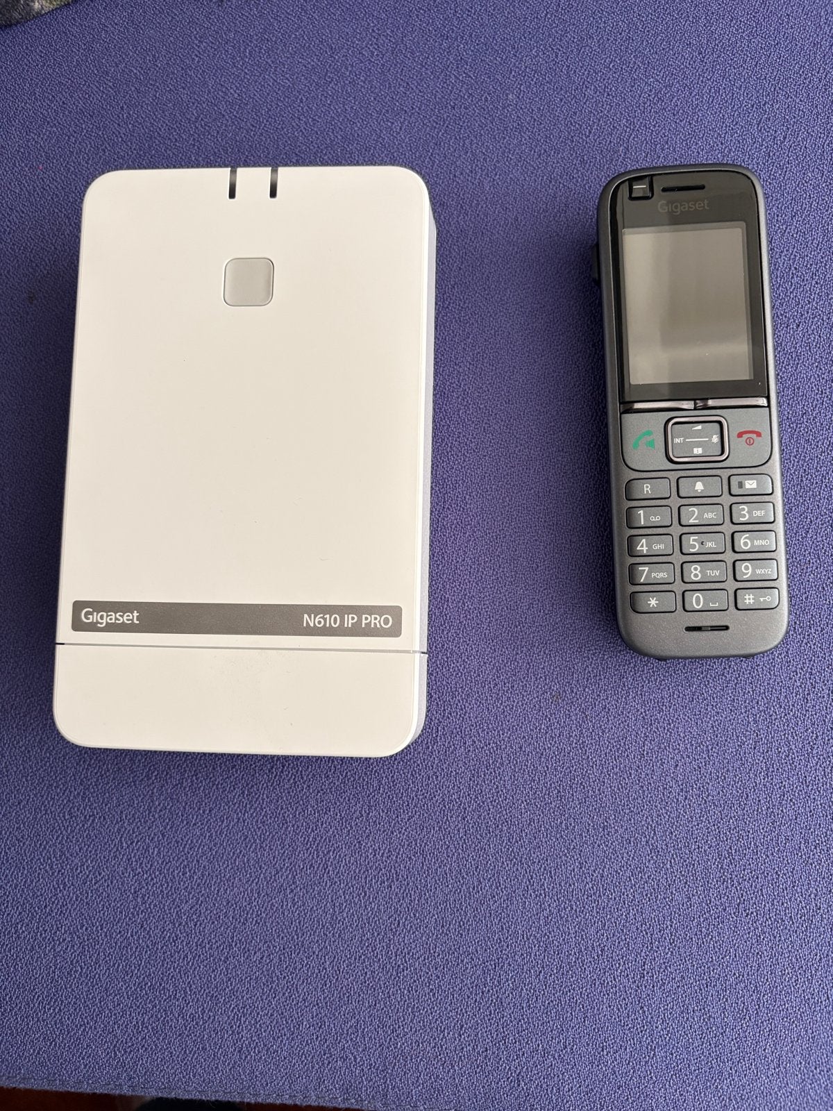 Gigaset N610 IP PRO Basisstation met Handset voor VoIP, Ophalen of Verzenden, Zo goed als nieuw, 1 handset