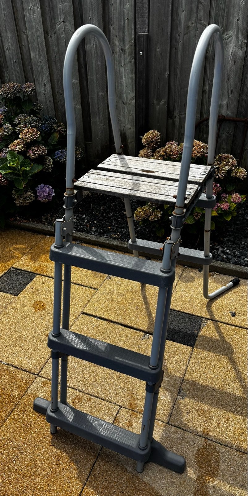 Zwembadtrapje - Gebruikt maar functioneel, Ophalen, Gebruikt, Ladder