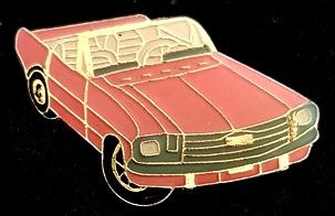 Ford Mustang pin- roze epoxy, Verzamelen, Verzenden, Nieuw, Transport, Speldje of Pin