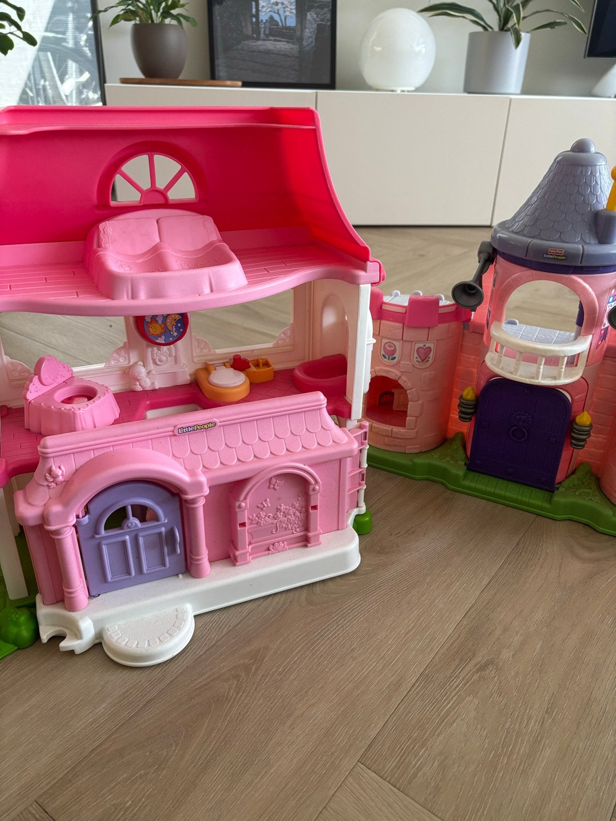 Fisher-Price Little People roze speelhuis en kasteel, Kinderen en Baby's, Ophalen, Gebruikt, Jongen of Meisje