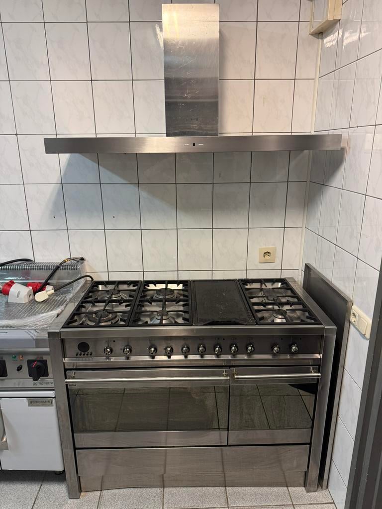 Professioneel horeca gasfornuis–6 pits+grill+2 ovens (RVS), Ophalen, 60 cm of meer, Grill, Zo goed als nieuw