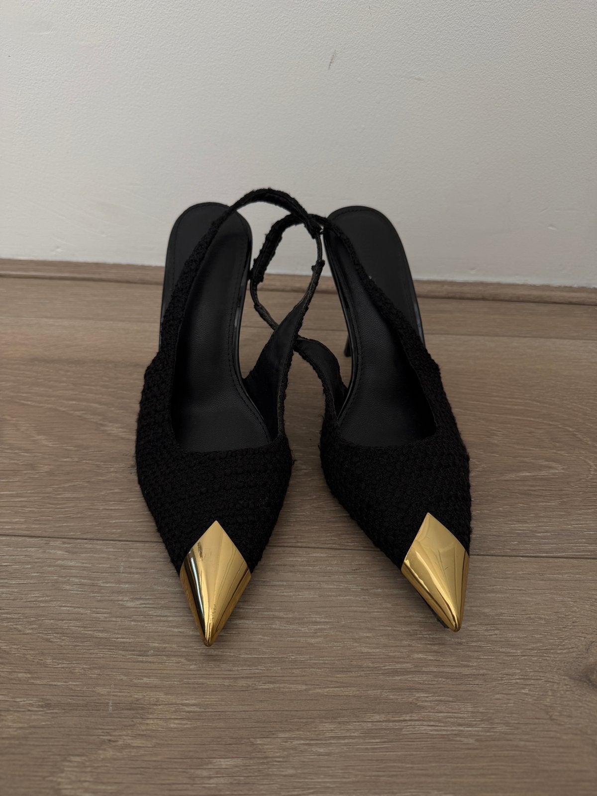 Ysl hakken zwart 39, Kleding | Dames, Schoenen, Ophalen of Verzenden, Zo goed als nieuw, Zwart