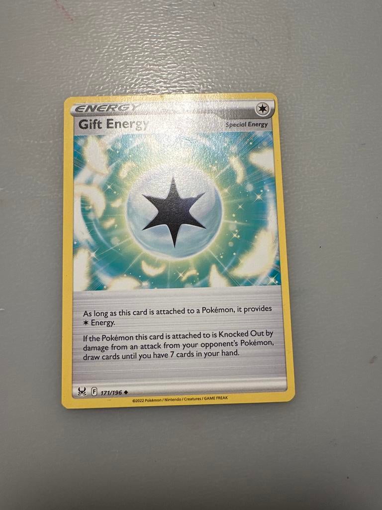 Pokémon TCG: Gift Energy (171/196) - Special Energy, Ophalen, Zo goed als nieuw, Losse kaart
