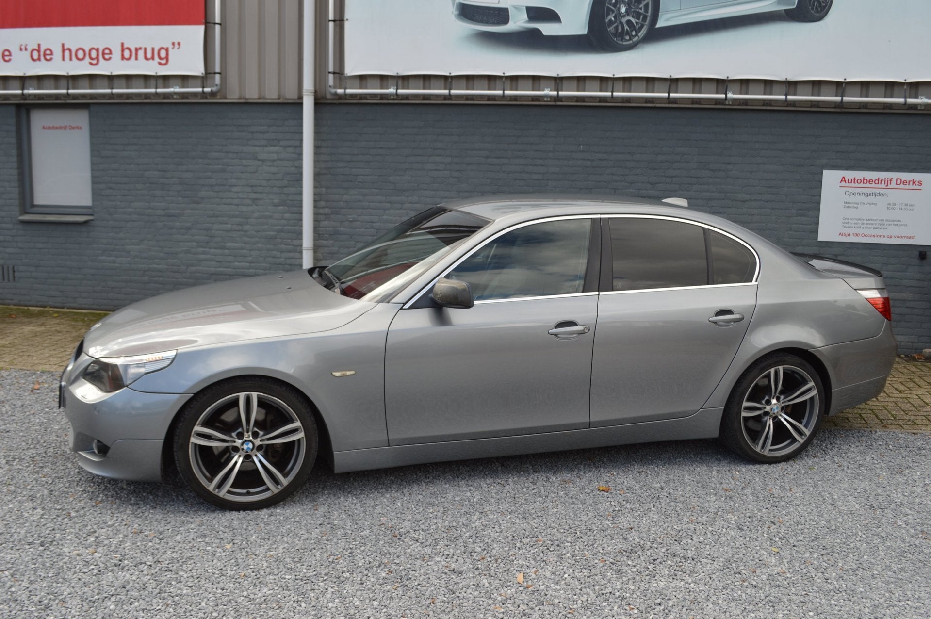 BMW 5-serie 530i Executive M-Pakket | Airco | Leer | Navi |, Auto's, Automaat, Achterwielaandrijving, Gebruikt, 2000 kg