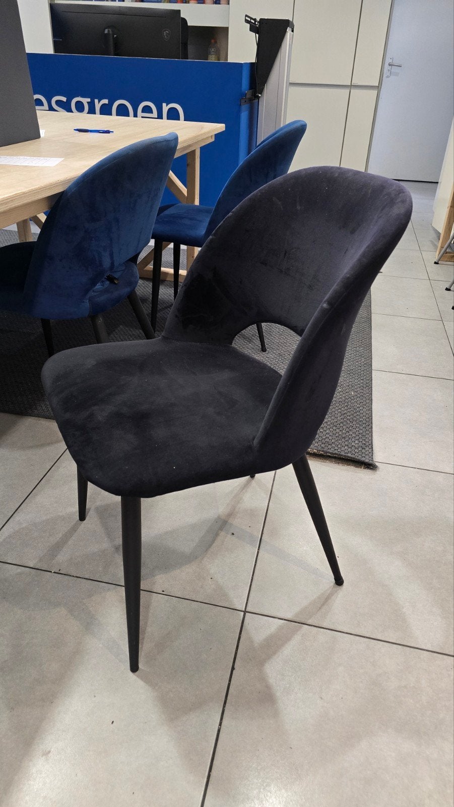 14x horeca eetkamerstoelen velours - diverse kleuren, Ophalen, Gebruikt, Blauw, Stof