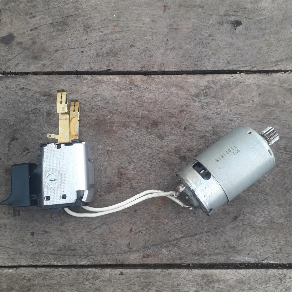 Motortje om mee te knutselen van Bosch psr 12 ve-2, Ophalen