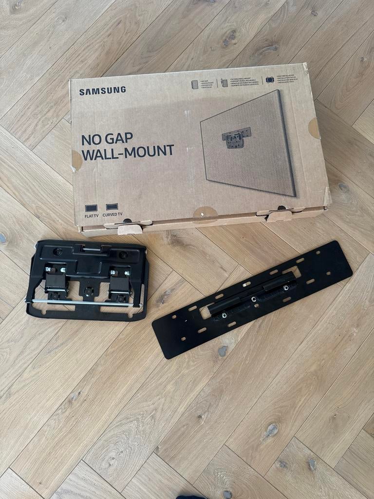 Samsung No Gap Wall-Mount voor Flat & Curved TV, Audio, Tv en Foto, Televisie-accessoires, Zo goed als nieuw, Ophalen