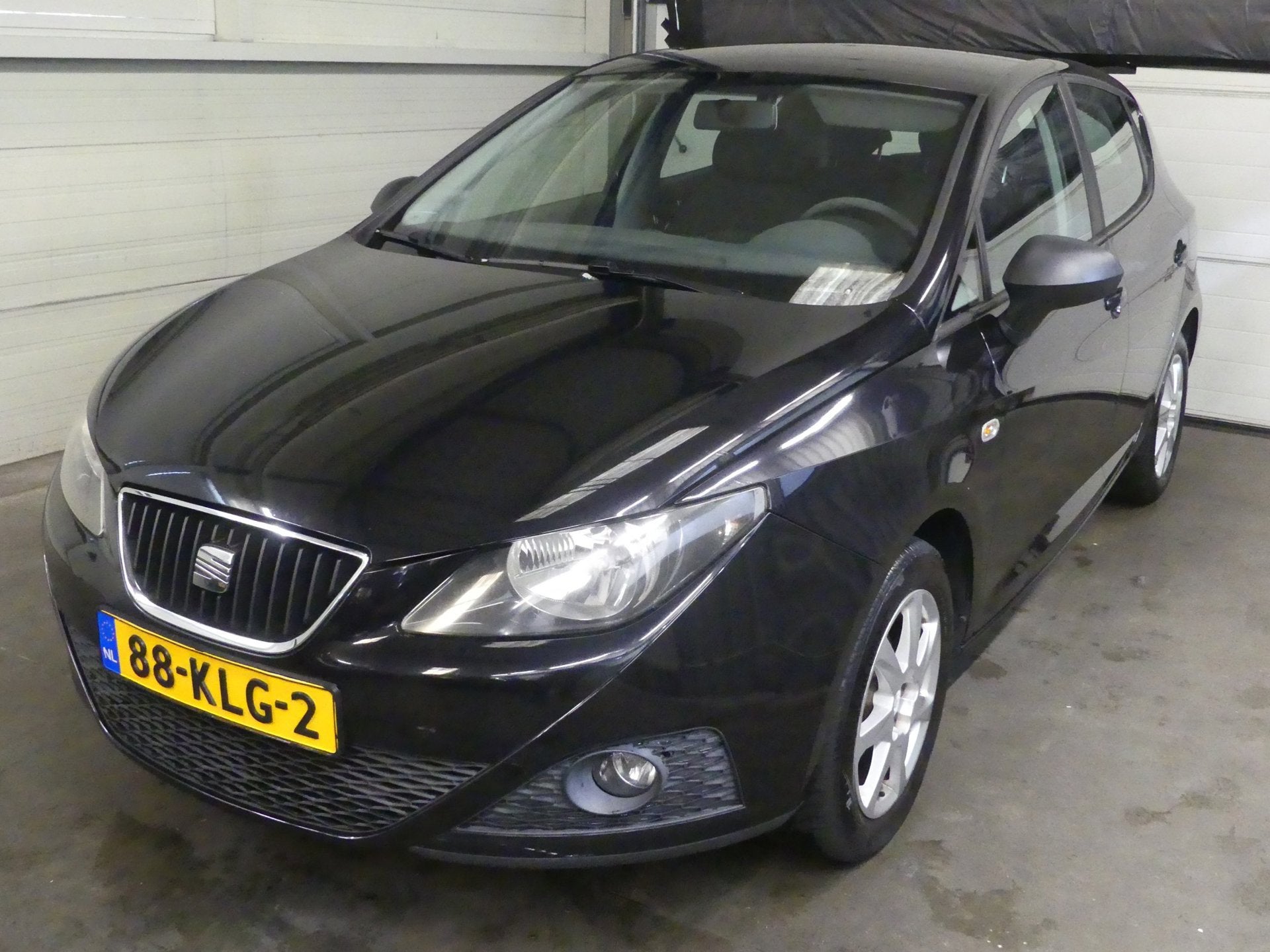 Seat Ibiza 1.4 Spirit - Cruise Control - Mooie Auto, Voorwielaandrijving, Zwart, 4 cilinders, Origineel Nederlands