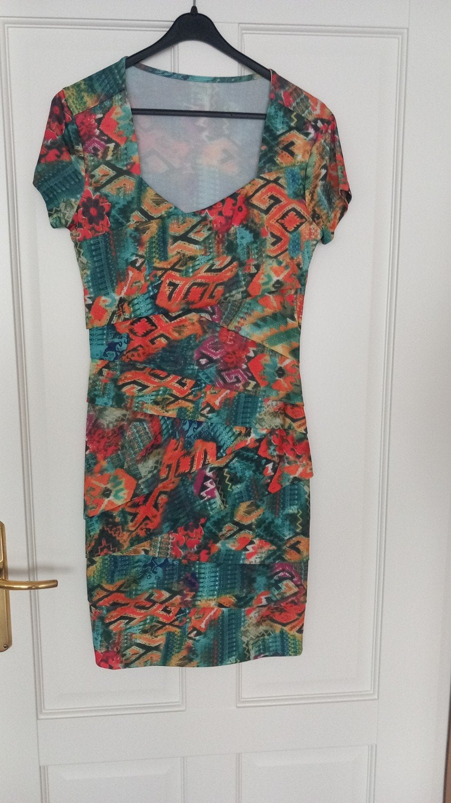 HEEL LEUK *NEW COLLECTION* JURKJE (MADE IN ITALY), Kleding | Dames, Meerkleurig, Ophalen of Verzenden, Zo goed als nieuw, Knielengte