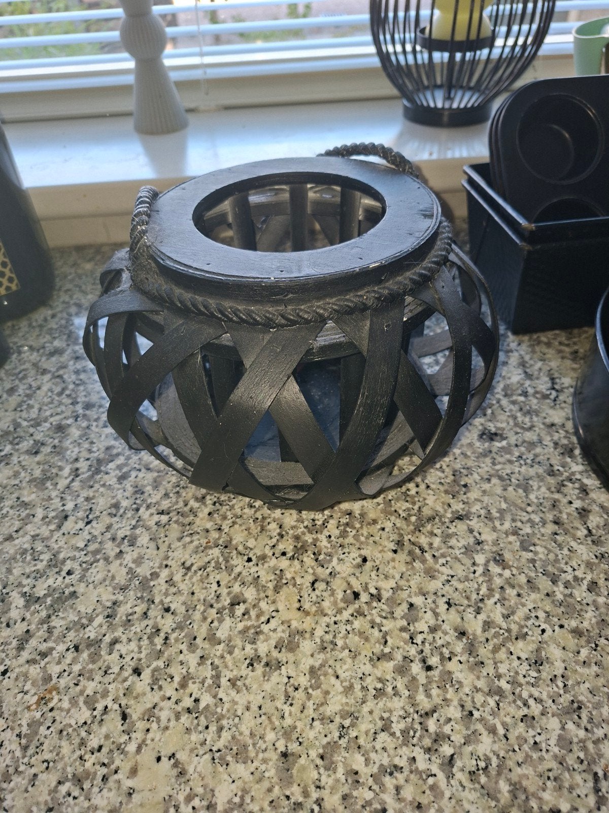 Zwart windlicht met gevlochten design, Ophalen, Overige materialen, Overige stijlen, Gebruikt