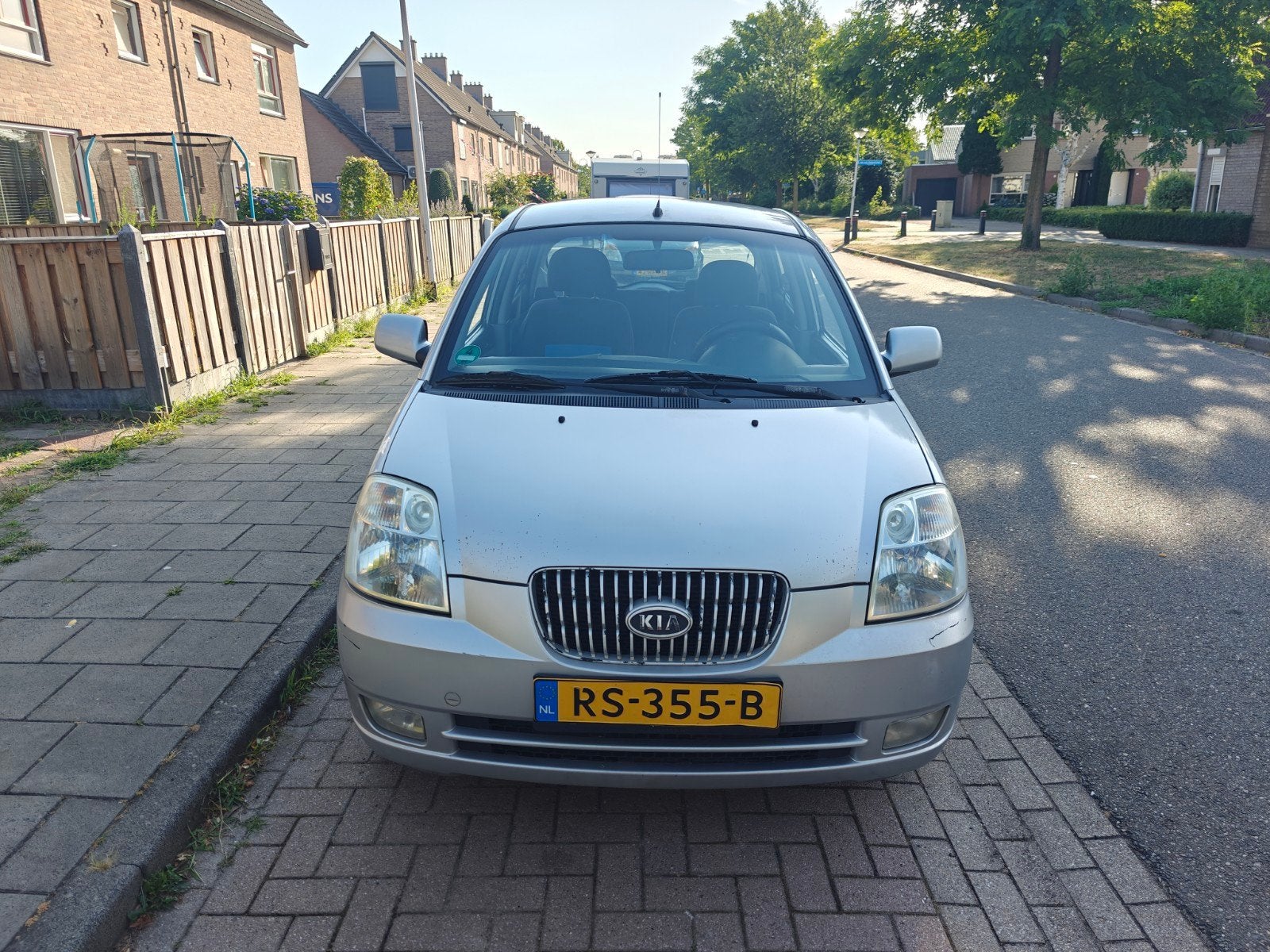 Kia Picanto 1.1 48KW 2005 Grijs, Auto's, Kia, Particulier, Picanto, Benzine, B, Hatchback, Handgeschakeld, Geïmporteerd, Zilver of Grijs