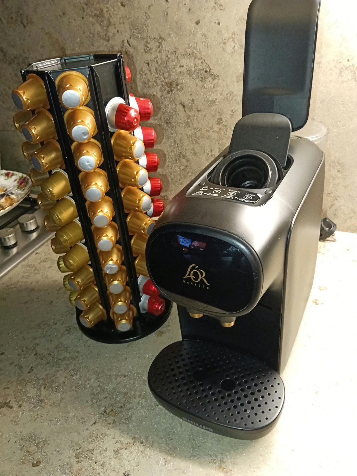 Foto 4 van Philips L'OR Barista Koffiemachine met capsulehouder