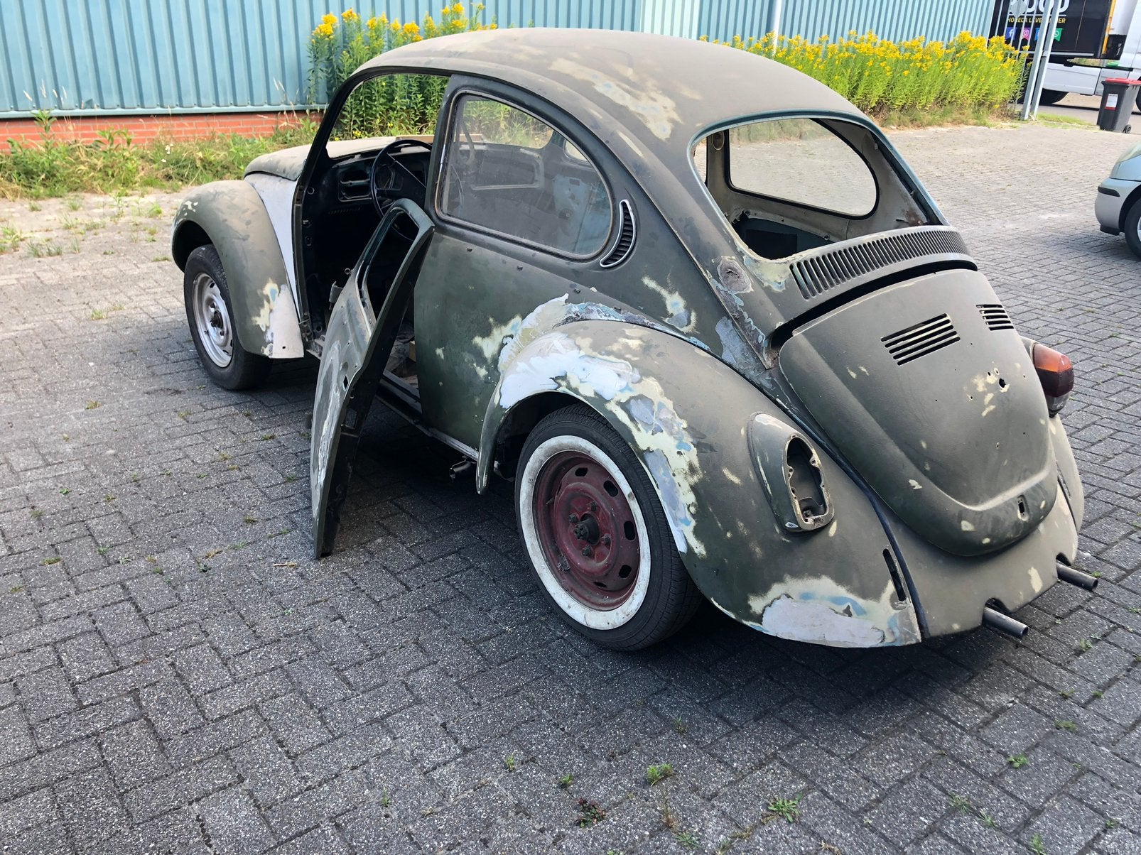 Volkswagen kever met kenteken, Achterwielaandrijving, 54 pk, Zwart, Blauw