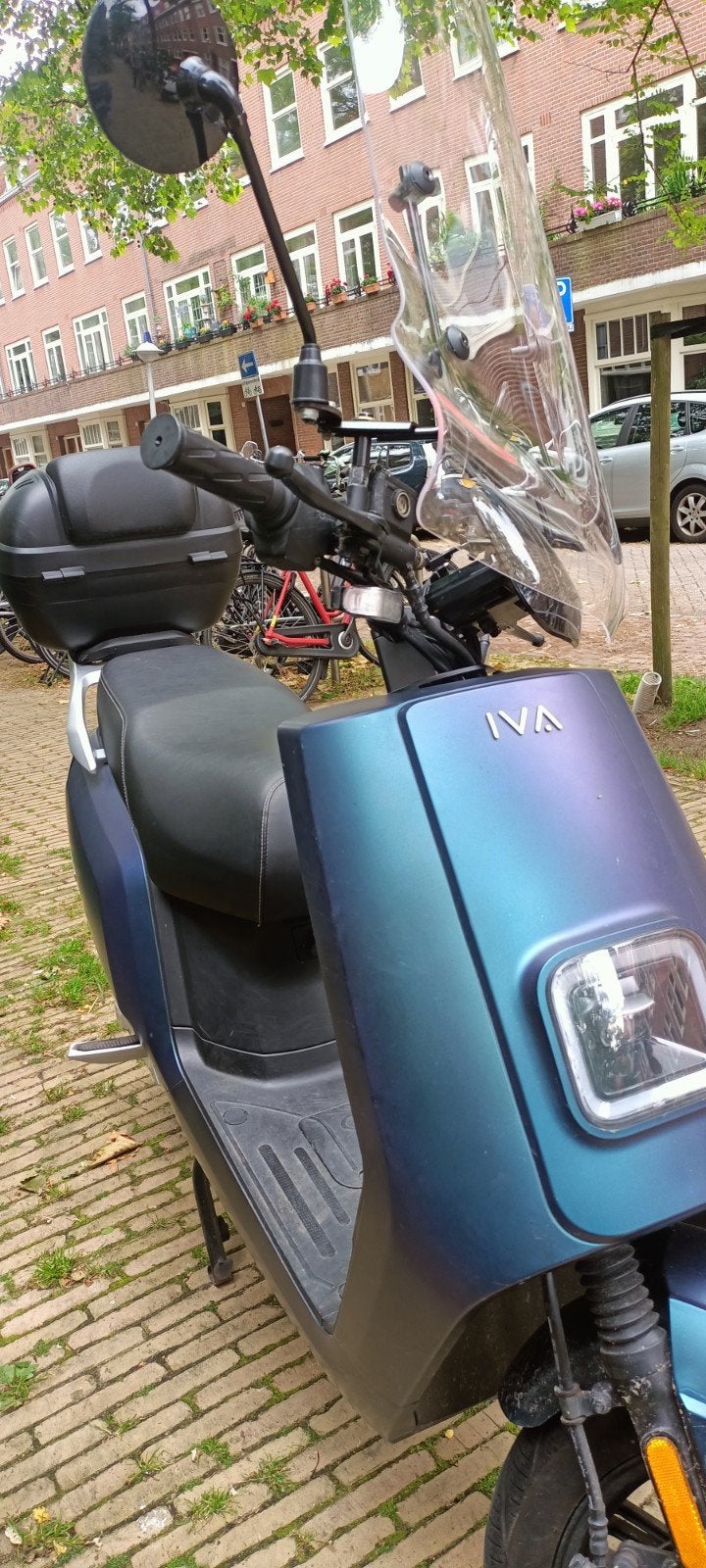 IVA E-GO S5 Elektrische Scooter (52Km per uur) met 2 Accu, Fietsen en Brommers, Ophalen of Verzenden, Zo goed als nieuw, Overige typen