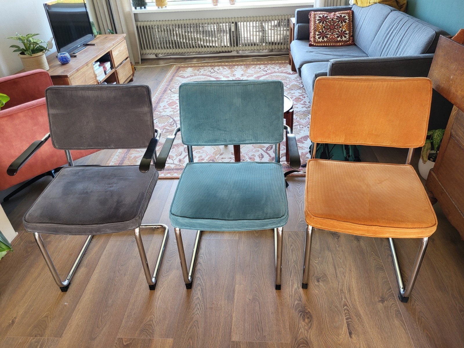 Set van 3 vintage stoelen met ribfluweel en chromen frame, Antiek en Kunst, Antiek | Meubels | Stoelen en Banken, Ophalen